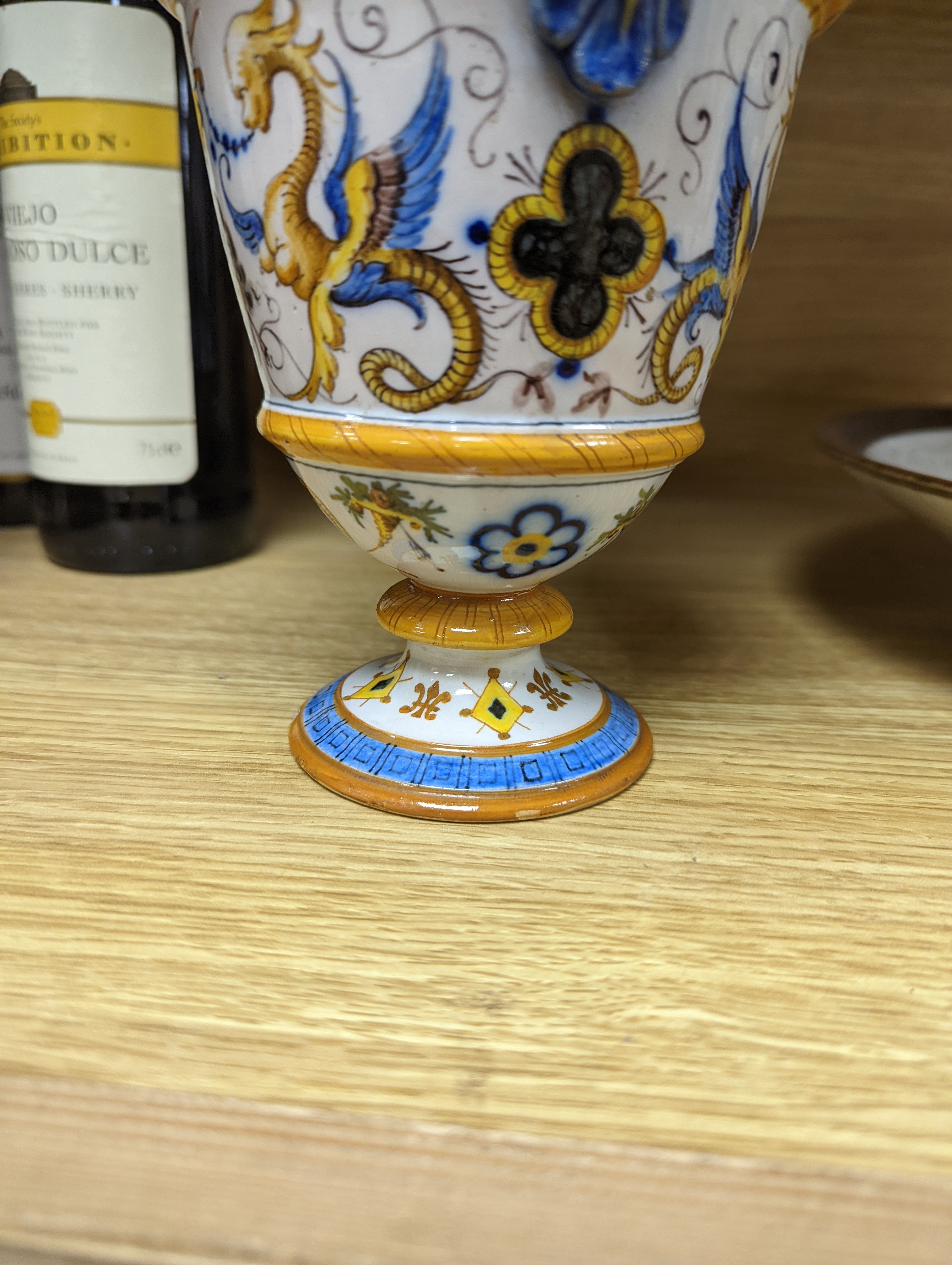 A Ginori maiolica two handled vase and Delft polychrome double cylinder teapot 27cm